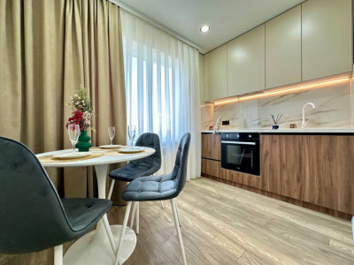 Ciocana, bd. Mircea cel Bătrân, apartament cu 1 cameră și living. 