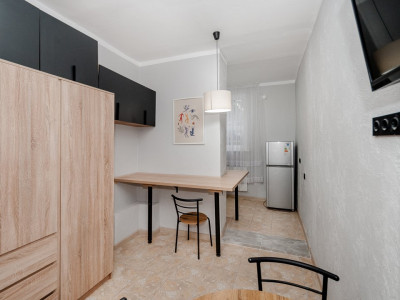 Сдается 1-комнатная квартира с евро ремонтом, Ботаника, Куза Водэ.