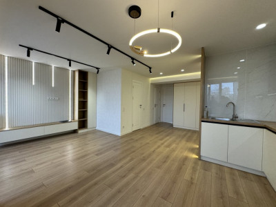 Квартира на продажу: 1 комната + гостиная, Яловены