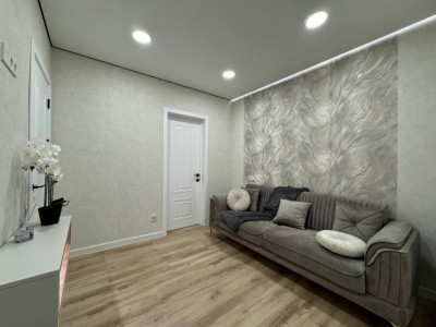 Vanzare apartament cu 1 cameră + living, Ciocana, Milescu Spătarul.