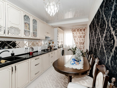 Продаётся 3-комнатная квартира в комплексе Vasile Lupu.