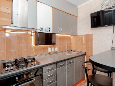 Apartament cu 2 camere, încălzire autonomă | Andrei Doga