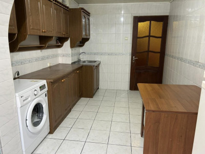 Apartament de vanzare cu 3 camere, Botanica, Pandurilor.