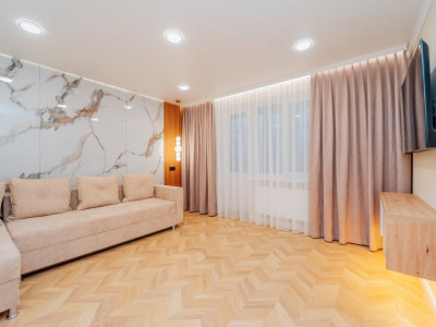 Apartament cu încălzire autonomă, 2 camere, Buiucani, bd. Alba Iulia. 