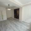 Vânzare apartament cu 2 camere + living, euroreparație, bloc nou, Buiucani. thumb 1