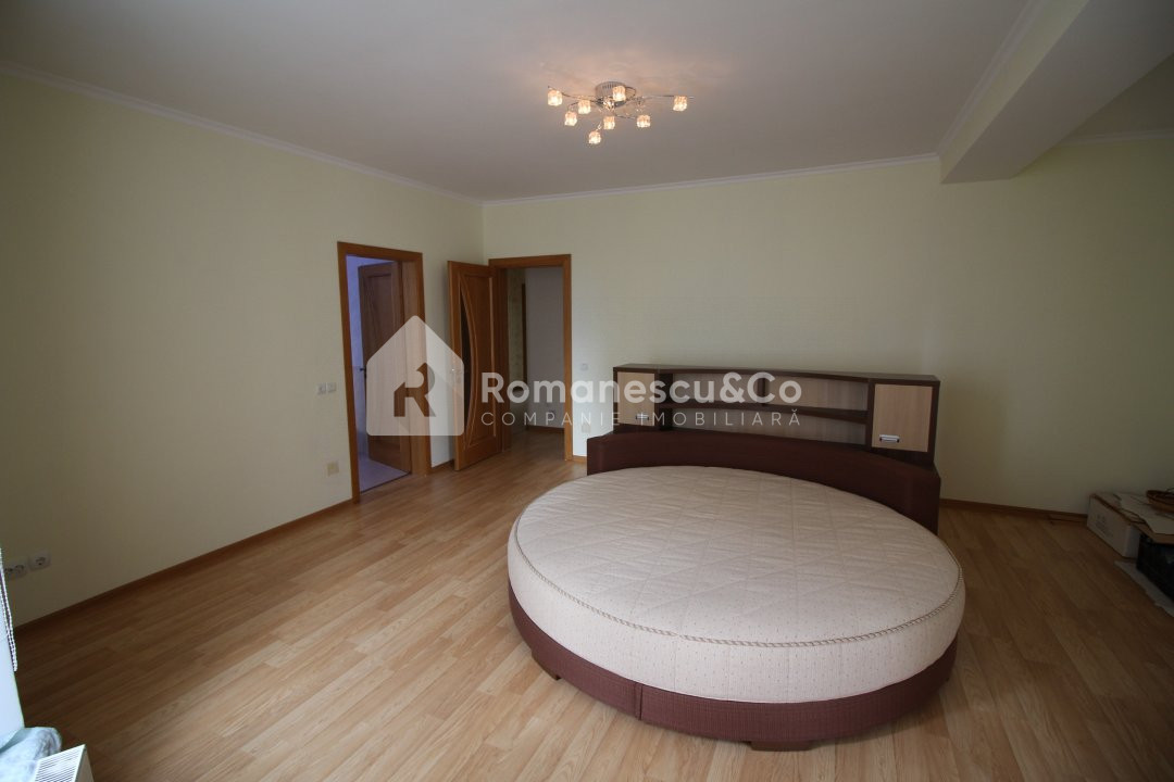 Apartament de vânzare cu 3 camere, Club House, Buiucani, Alba Iulia. 1