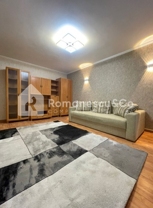 Botanica, bd. Dacia, prima linie, vânzare apartament cu 2 camere. 1