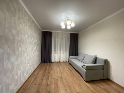Apartament cu o cameră, euroreparație. Chișinău sect. Centru.