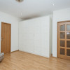 Apartament cu 2 camere și living, 74 mp, cu reparație, bloc nou, Centru. thumb 5
