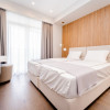 Chirie, apartament exclusiv cu 2 camere + living în complexul Oasis! thumb 3