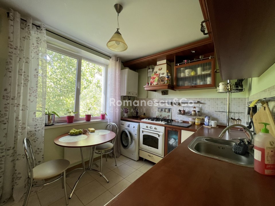 Vânzare apartament cu 2 camere, Buiucani, Alba Iulia, prima linie! 4