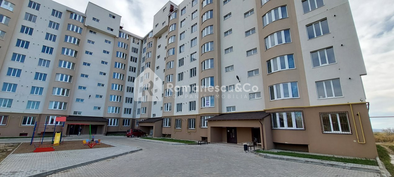 Apartament de vânzare cu 2 camere, bloc nou, varianta alba, Durlești. 2