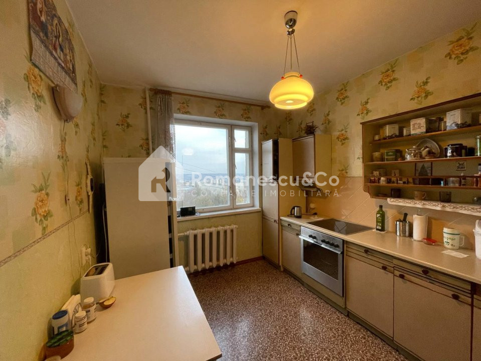 Vânzare apartament cu 3 camere, 80 mp, Botanica, Dacia. 2