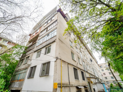 Vînzare urgentă! Apartament cu 2 camere cu reparație, Telecentru.